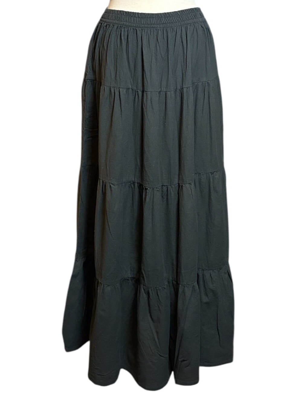 shedol bhojo skirt charcoal