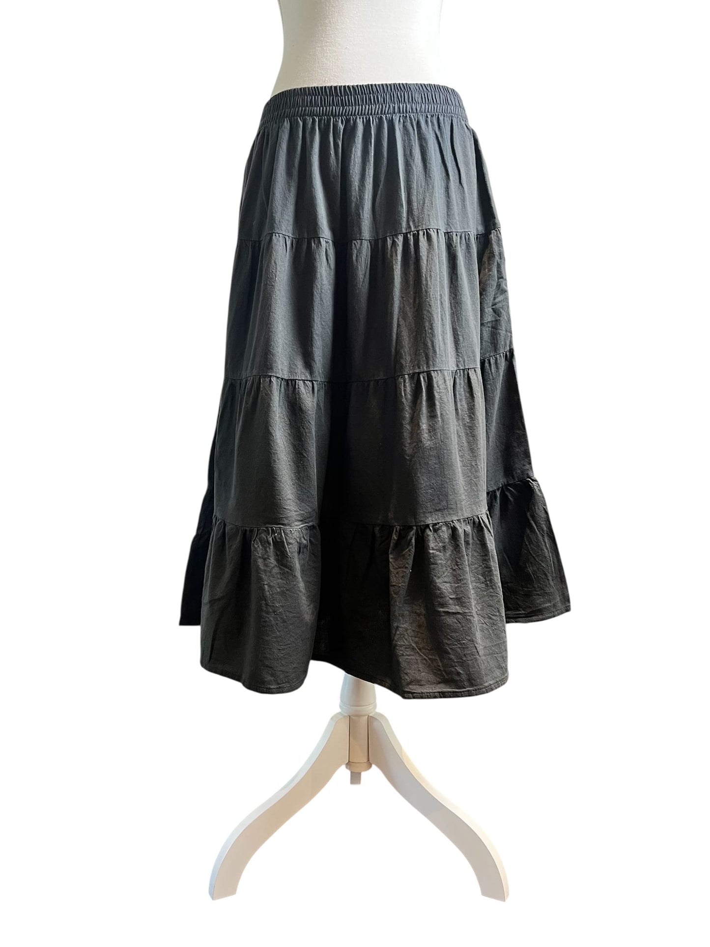 shedol shortened bhojo skirt charcoal