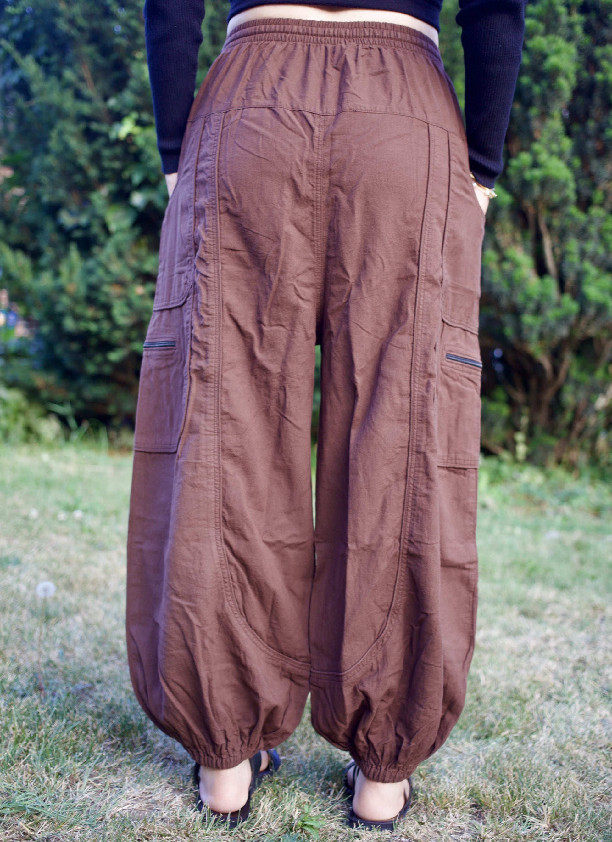 shedol bhaktapur pants chiya brown back