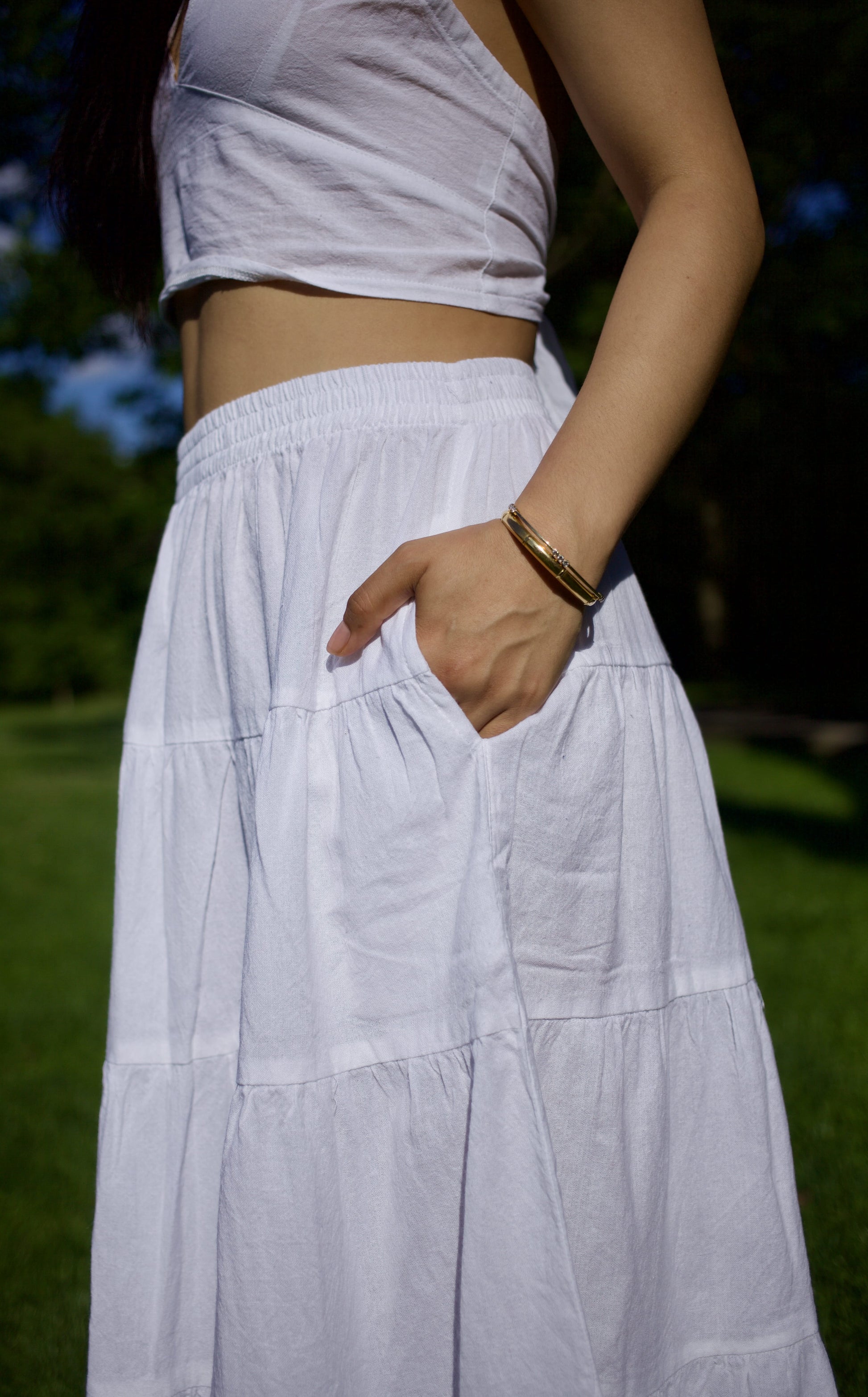 shedol bhojo skirt morning white side